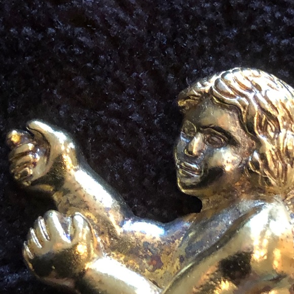 Two Vintage NJY Goldtone Brooches, GUC. Winged Angel & Butterfly With Faux Pearl - Picture 13 of 16